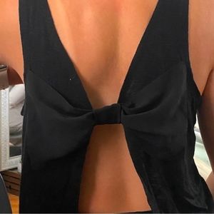 Black tank with open back bow